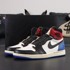 UNION X FRAGMENT DESIGN X NIKE AIR JORDAN 1 HIGH OG SP ROYAL