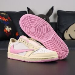 Alternative view of Travis Scott x Air Jordan 1 Low OG SP "Shy Pink"