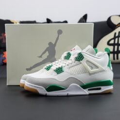 NIKE SB X NIKE AIR JORDAN 4 PINE GREEN