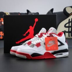 NIKE AIR JORDAN 4 FIRE RED