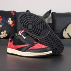Alternative view of Travis Scott x Air Jordan 1 Low OG "Bred"